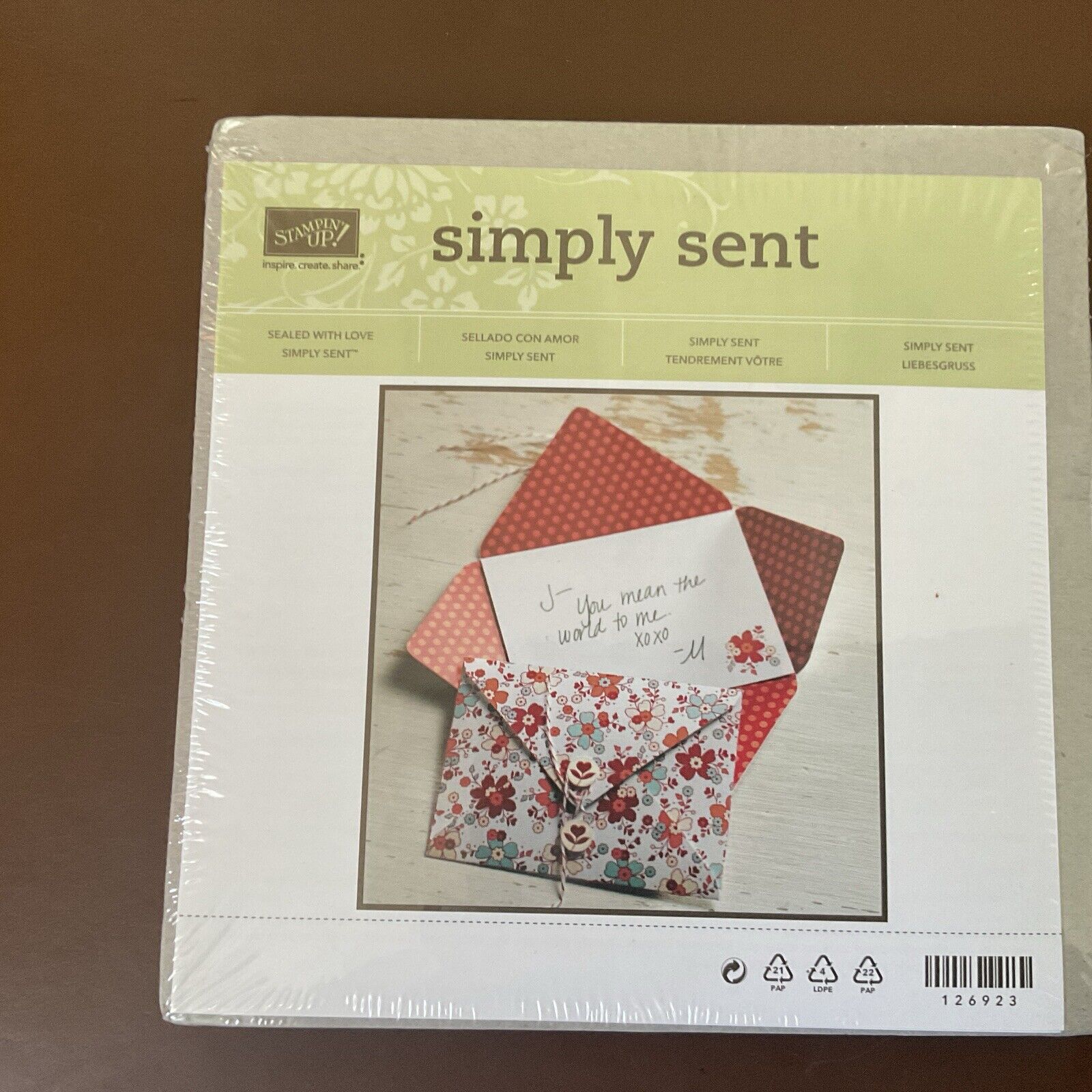 SU126923 Simply Sent Sealed with love
